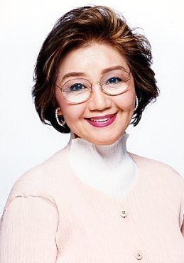 增山江威子