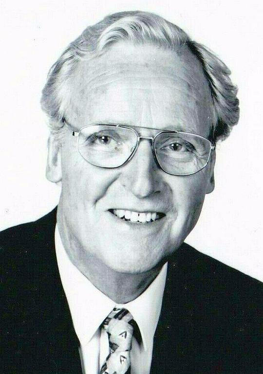 Nicholas Parsons(导演)