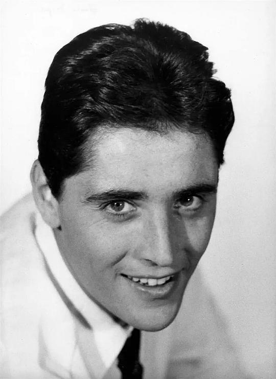 Sacha Distel